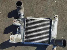 Интеркулер Nissan Navara (D22) 1998-2007 2004 2.5 D