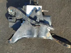 Блок ABS Nissan Navara (D22) 1998-2007 2004 2.5 D