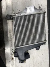 Интеркулер Toyota Hilux (2005-2015) 2014 3.0 D 1KDFTV