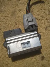 Блок управления форсунками Toyota Hilux (2005-2015) 2007 8958071010 2.7 I 2TRFE