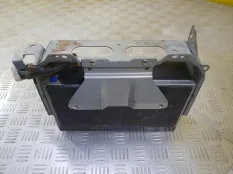 CD-Чейнджер Toyota Land Cruiser (100) 1998-2007 1998 8627060040 4.7 I 2UZFE