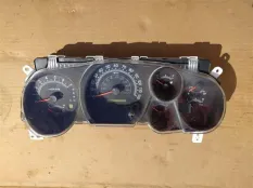 Щиток приборов (приборная панель) Toyota Tundra II (2006-2022) 2008 838000CA90 5.7 I 3URFE