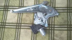 Стеклоподъемник задний левый Toyota Prius XW50 (2015 - 2023) 2019 8571047150 1.8 I