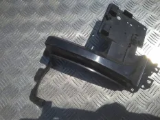 Кронштейн заднего бампера левый Land Rover Range Rover Evoque I (2011-2018) 2014 EJ3217A150A 2.2 D 224DT