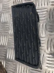 Заглушка (решетка) в бампер Land Rover Range Rover Evoque I (2011-2018) 2014 2.2 D 224DT