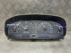 Щиток приборов (приборная панель) Chrysler Voyager III 1995-2001 1998