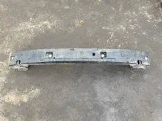 Усилитель бампера переднего Chrysler Voyager IV (2000-2007) 2003 2.5