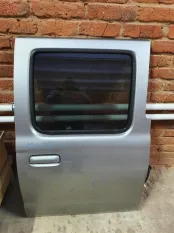 Обшивка двери задняя правая Nissan Navara (D22) 1998-2007 2005 2.5 D