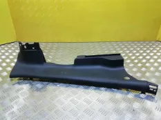 Пластик салона Nissan Navara (D23) 2014-2021 2016 769384KJ2A 2.3 D YS23DDTT