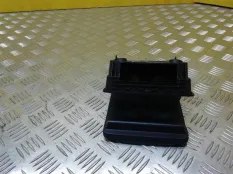 Подлокотник Volkswagen Golf VI 2008-2013 2010 1K0862532F 1.2 I