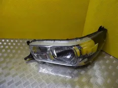 Фара левая Toyota Hilux (2015-2021) 2020 2.4 D 2GDFTV