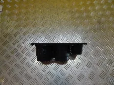 Подстаканник Nissan Navara (D40) 2004-2015 2012 2.5 D YD25DDTI