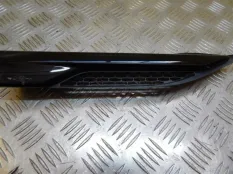 Молдинг крыла переднего правого Land Rover Range Rover Evoque I (2011-2018) 2016 2.0 D 204DTD