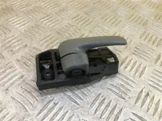 Ручка двери внутренняя передняя правая Toyota Land Cruiser (100) 1998-2007 2000 4.2 D 1HDFTV