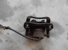 Суппорт задний правый Toyota Rav 4 (XA30) (2005-2014) 2006 4783042060 2.0 I 1AZFE