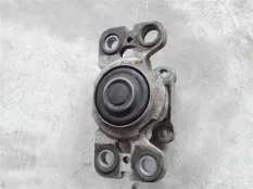 Подушка крепления КПП Land Rover Freelander II (2006-2014) 2008 LR062669 2.2 D 224DT