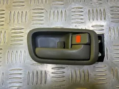 Ручка двери внутренняя задняя правая Toyota Land Cruiser (100) 1998-2007 2000 4.2 D 1HDFTE
