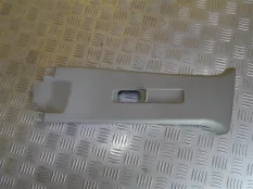 Обшивка стойки центральной левой Toyota Hilux (2005-2015) 2011 624120K060 2.5 D 2KDFTV