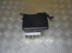 Блок ABS Toyota Hilux (2005-2015) 2011 2.5 D 2KDFTV