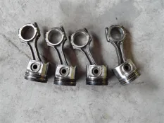 Поршень с шатуном Toyota Hilux (2005-2015) 2014 2.5 D 2KDFTV