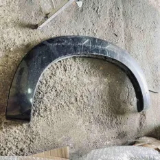 Молдинг крыла заднего правого Toyota Hilux (2005-2015) 2018