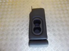 Подлокотник Toyota Rav 4 (XA30) (2005-2014) 2006 7283042010B0 2.0 I 1AZFE