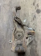 Кулак поворотный левый Nissan Navara (D40) 2004-2015 2011 400155X00C 2.5 D YD25DDTI