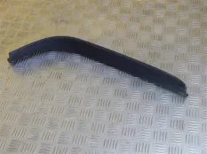 Накладка на порог Nissan Navara (D23) 2014-2021 2016 769B74KJ1A 2.3 D YS23DDTT