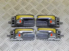 Ручка двери внутренняя передняя левая Toyota Hilux (2005-2015) 2009 2.5 D 2KDFTV