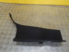 Пластик салона Toyota Hilux (2015-2021) 2020 2.4 D 2GDFTV