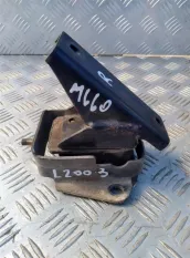 Подушка крепления двигателя Mitsubishi L200 (1996-2006) 2005 2.5 D 4D56