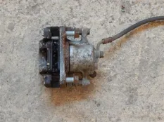 Суппорт задний левый Toyota Rav 4 (CA40) (2012-2019) 2014 4785042070 2.0 D 1ADFTV
