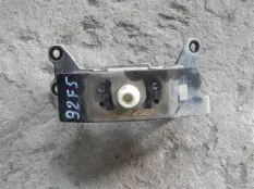 Подушка крепления КПП Toyota Tundra II (2006-2022) 2007 123710S020 5.7 I 3URFE