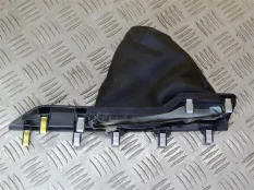 Чехол рычага ручного тормоза (ручника) Toyota Rav 4 (CA40) (2012-2019) 2014 2.0 D 1ADFTV