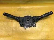 Переключатель подрулевой (стрекоза) Toyota Hilux (2005-2015) 2008 3.0 D 1KDFTV