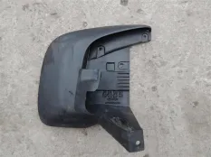 Брызговик Mitsubishi L200 (2006-2015) 2010 2.5 D 4D56T