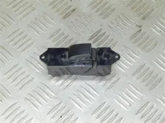Кнопка стеклоподъемника Mitsubishi L200 (2006-2015) 2010 2.5 D 4D56T