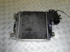 Интеркулер Toyota Hilux (2005-2015) 2011 3.0