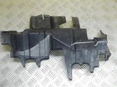 Дефлектор радиатора Toyota Land Cruiser 200 (2008-2021) 2010 5329460080