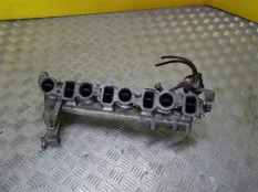 Коллектор впускной Toyota Hilux (2005-2015) 2011 3.0