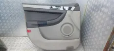 Обшивка двери передняя левая Chrysler Pacifica I (2003-2008) 2005 3.5 I EGN