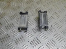 Повторитель передний левый Mitsubishi L200 (2006-2015) 2007 2.5 D 4D56