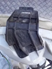 Крепление фары левой Toyota Hilux (2005-2015) 2006 2.5 D 2KDFTV