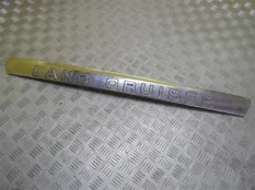 Накладка двери (крышки) багажника Toyota Land Cruiser 200 (2008-2021) 2009