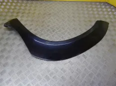 Молдинг крыла переднего левого Toyota Hilux (2005-2015) 2007 538480K010 3.0 D 1KDFTV