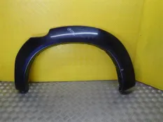 Молдинг крыла заднего левого Toyota Hilux (2005-2015) 2007 616820K040 3.0 D 1KDFTV