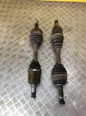 Полуось передняя правая (приводной вал, ШРУС) Toyota Hilux (2005-2015) 2007 3.0 D 1KDFTV
