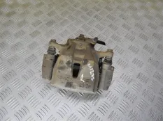 Суппорт передний левый Toyota Rav 4 (XA30) (2005-2014) 2008 2.2 D 2ADFTV