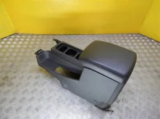 Подлокотник Nissan Navara (D40) 2004-2015 2008 2.5 D YD25DDTI