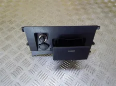 Пепельница Toyota Land Cruiser 200 (2008-2021) 2008 4.5 D UZJ200, передняя